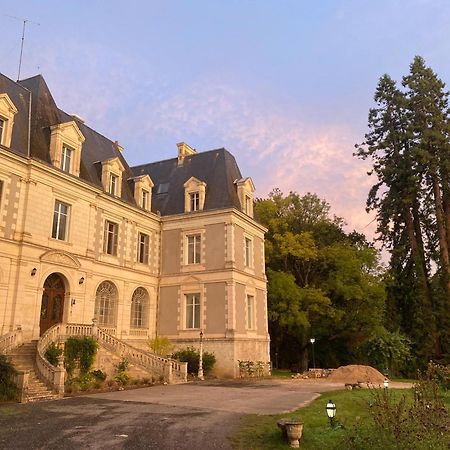 Chateau De Saint-Bohaire Екстериор снимка