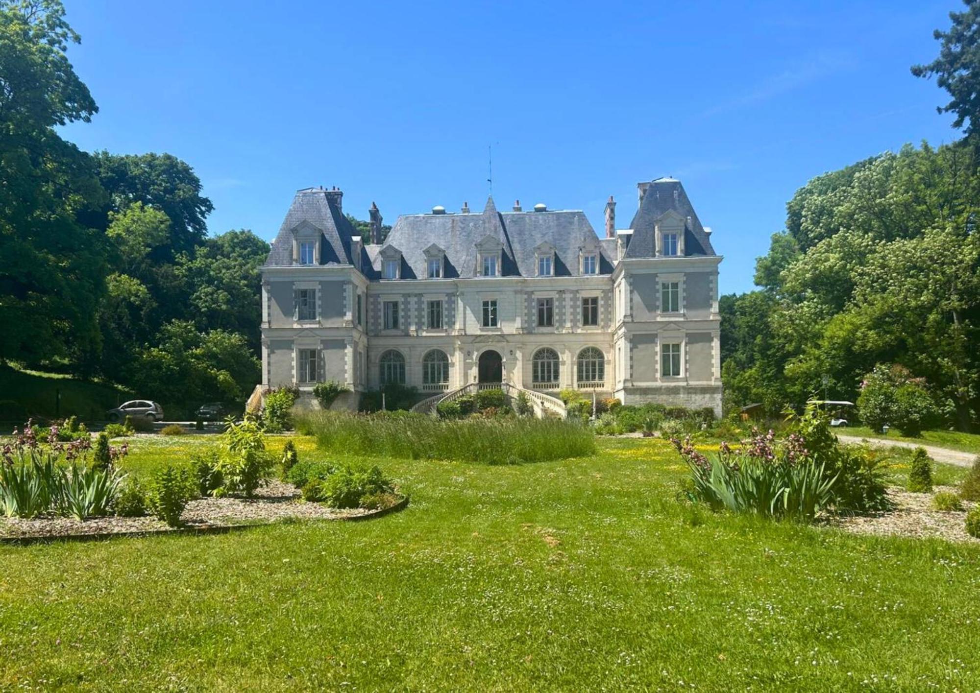 Chateau De Saint-Bohaire Екстериор снимка