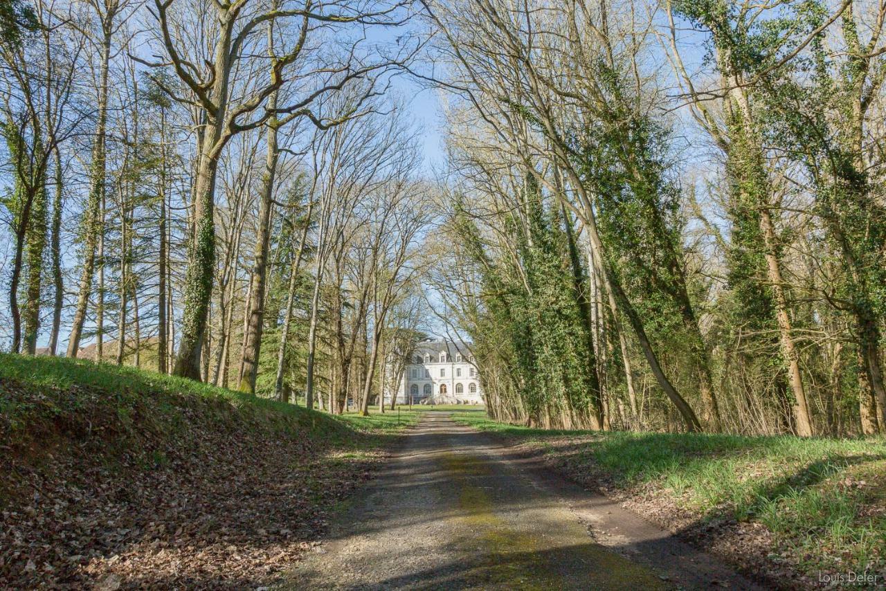 Chateau De Saint-Bohaire Екстериор снимка